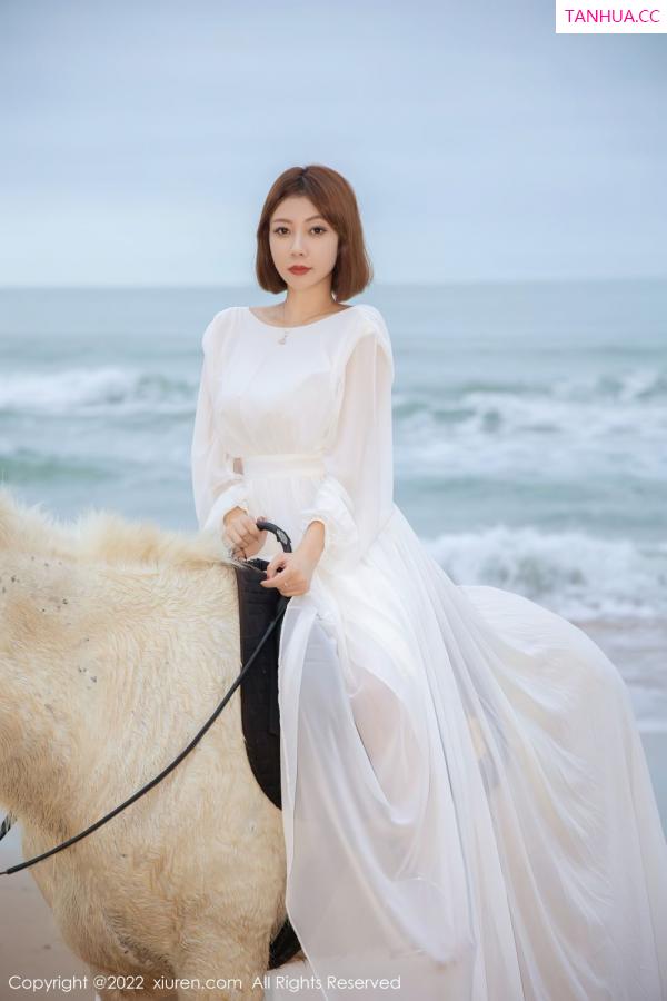 闫雪松 松果儿 [XiuRen]高清写真图 2022.04.12 No.4853 果儿Victoria第4张图片